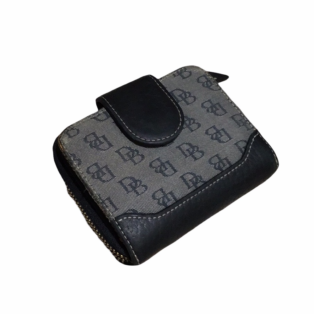 Dooney & Bourke used wallet with DB logo